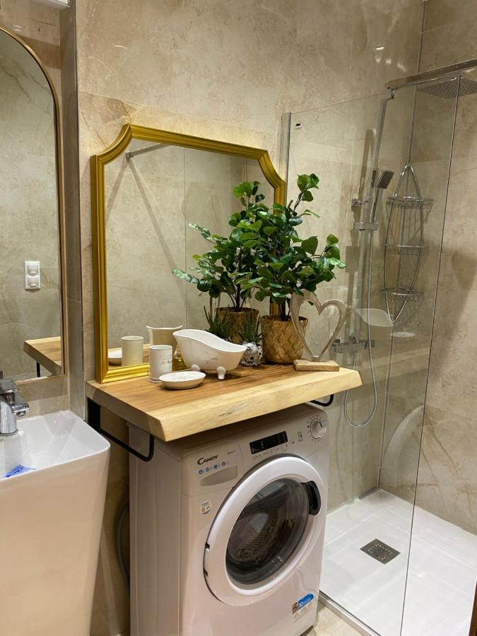 Ag.Sofias Pedestrian Area Luxury Ap. & Big Balcony Apartment Thessaloníki Ngoại thất bức ảnh
