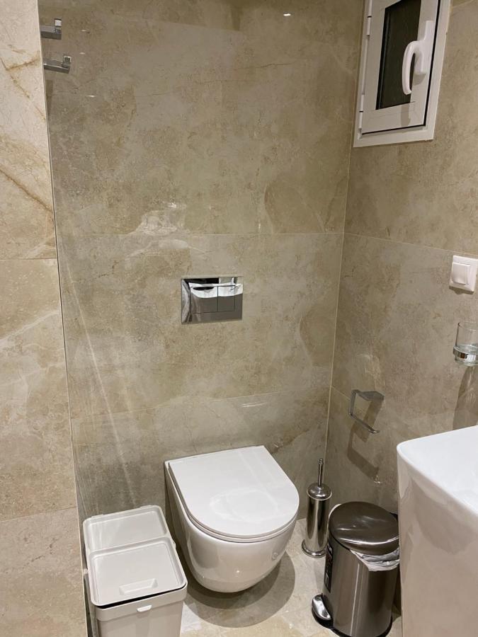 Ag.Sofias Pedestrian Area Luxury Ap. & Big Balcony Apartment Thessaloníki Ngoại thất bức ảnh